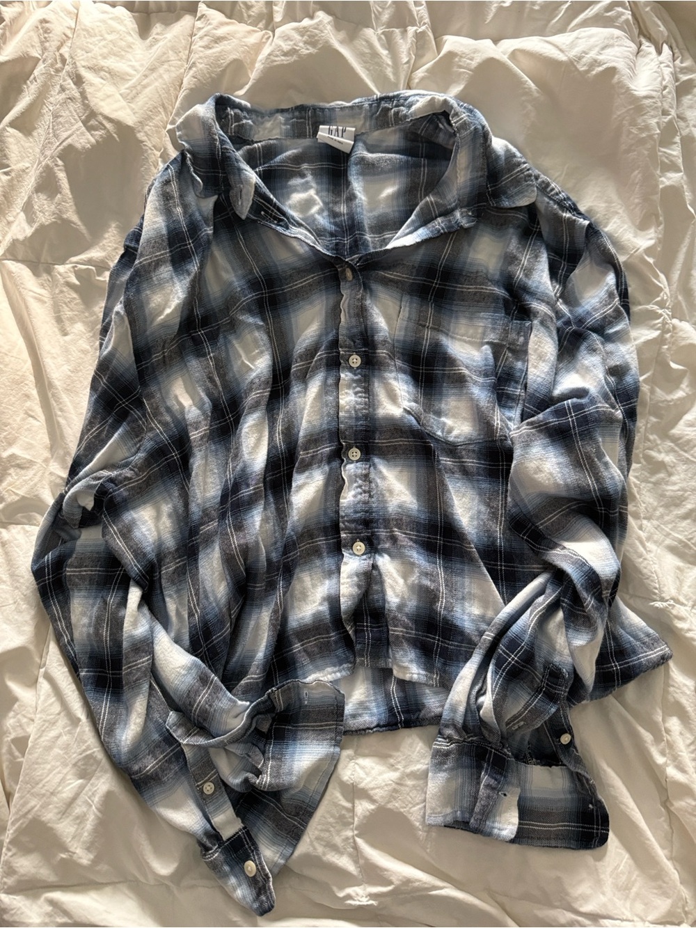 Gap Cropped Blue & White Plaid Button-Up Shirt